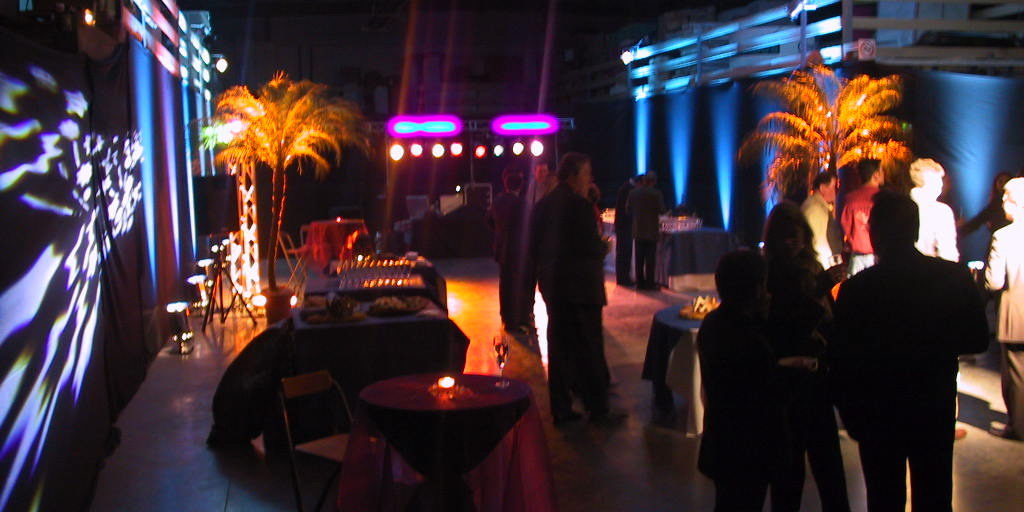 inauguration-location-mobilier-eclairage